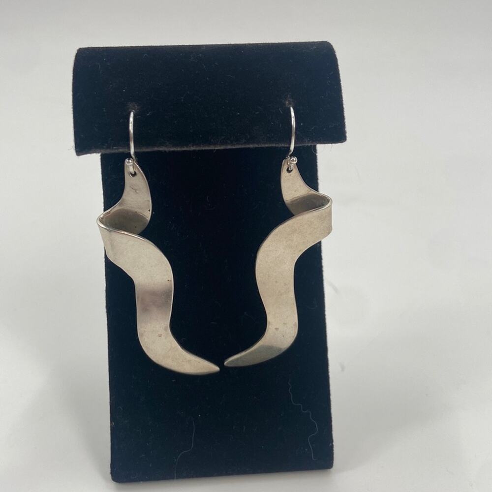 Sterling Silver twisted ribbon earrings